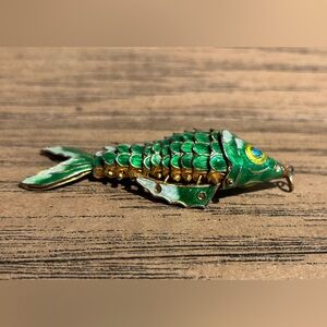 Vintage Chinese Green Fish Pendant/Ornament